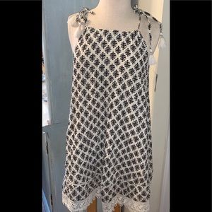 NWT Adorable Sack Shift Dress Crochet Hem XS /S